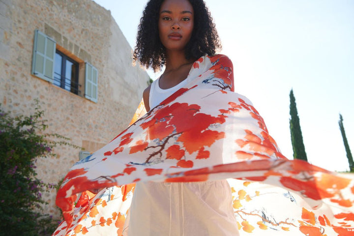 Acer Red Scarf - One Hundred Stars