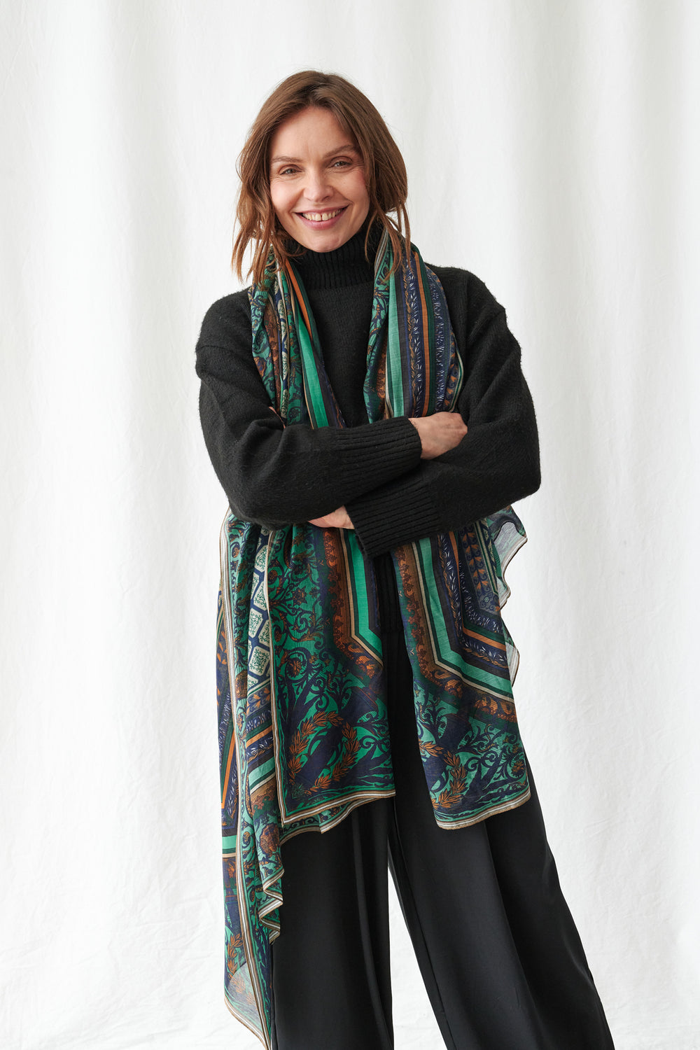 Amulet Emerald Scarf - One Hundred Stars
