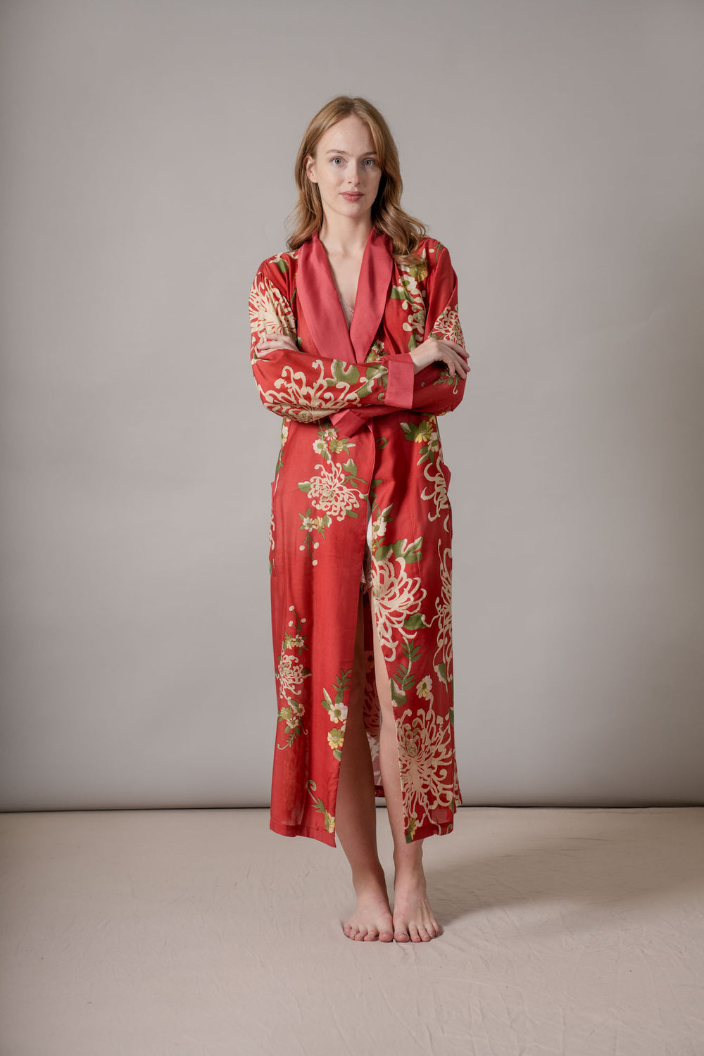 Chrysanthemum Red Gown - One Hundred Stars