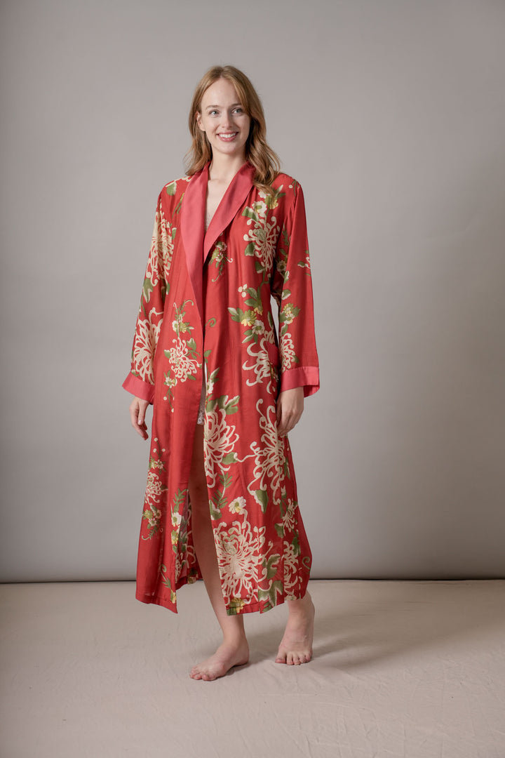 Chrysanthemum Red Gown - One Hundred Stars