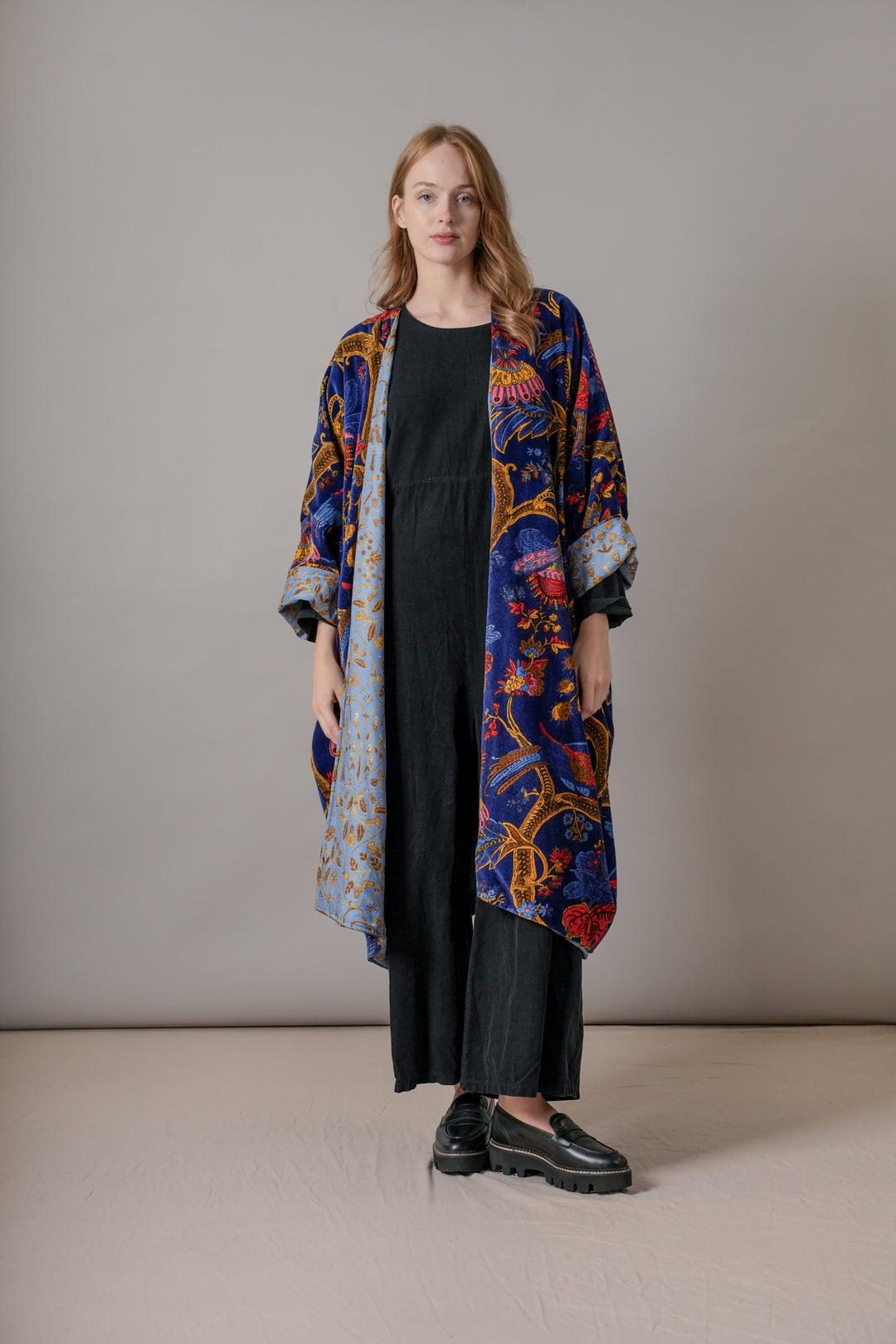 Climbing Peacock Royal Blue Velvet Grande Kimono - One Hundred Stars