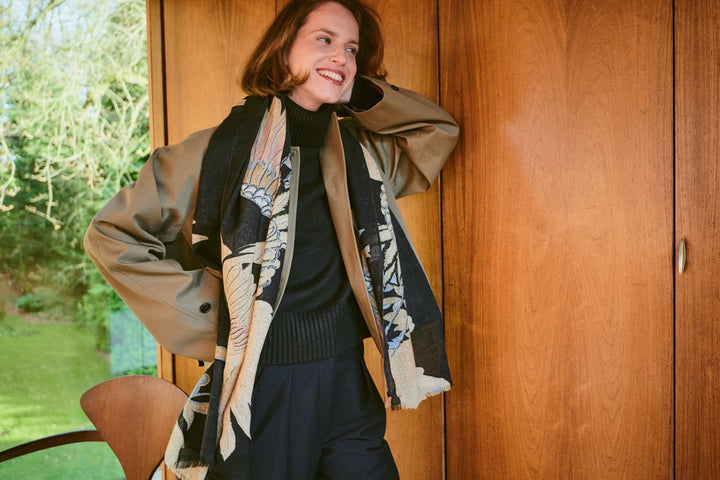 Crane Black Wool Scarf - One Hundred Stars