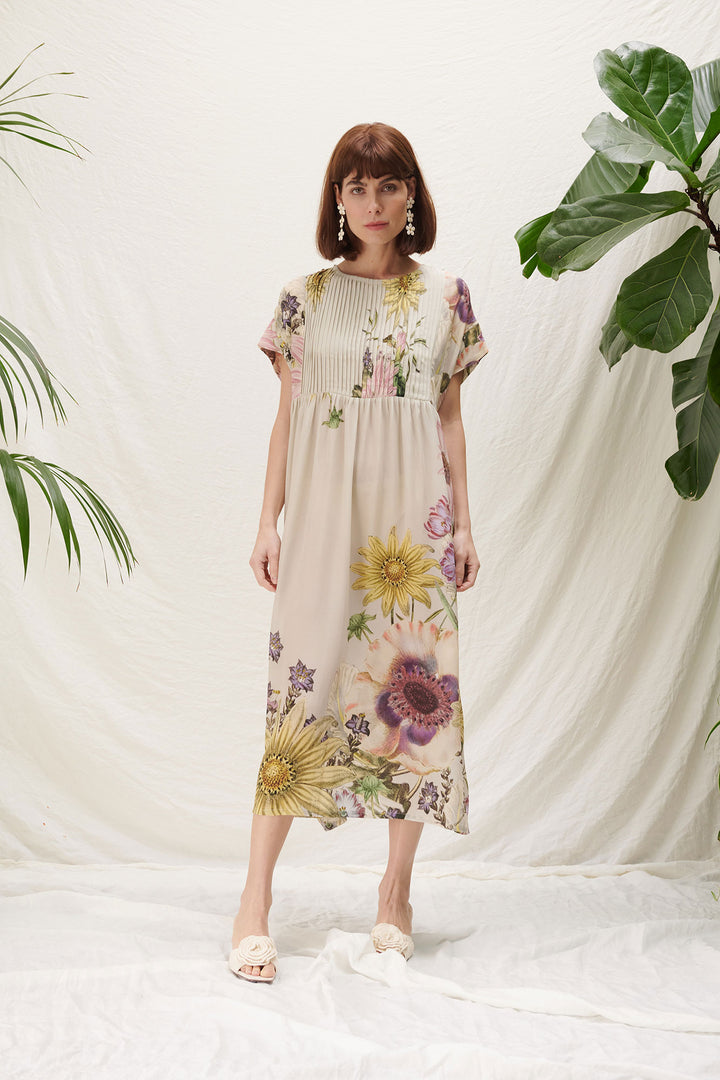 wedding guest dress with floral print sustainable by one hundred stars