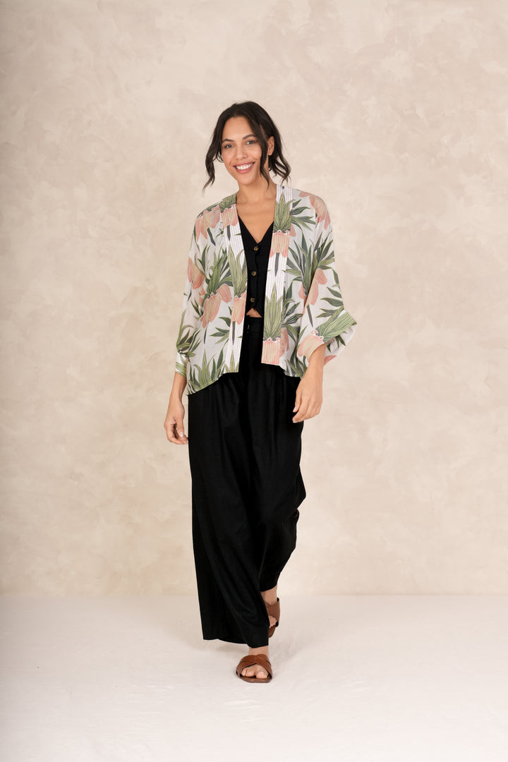 Deco Bud Ivory Kimono