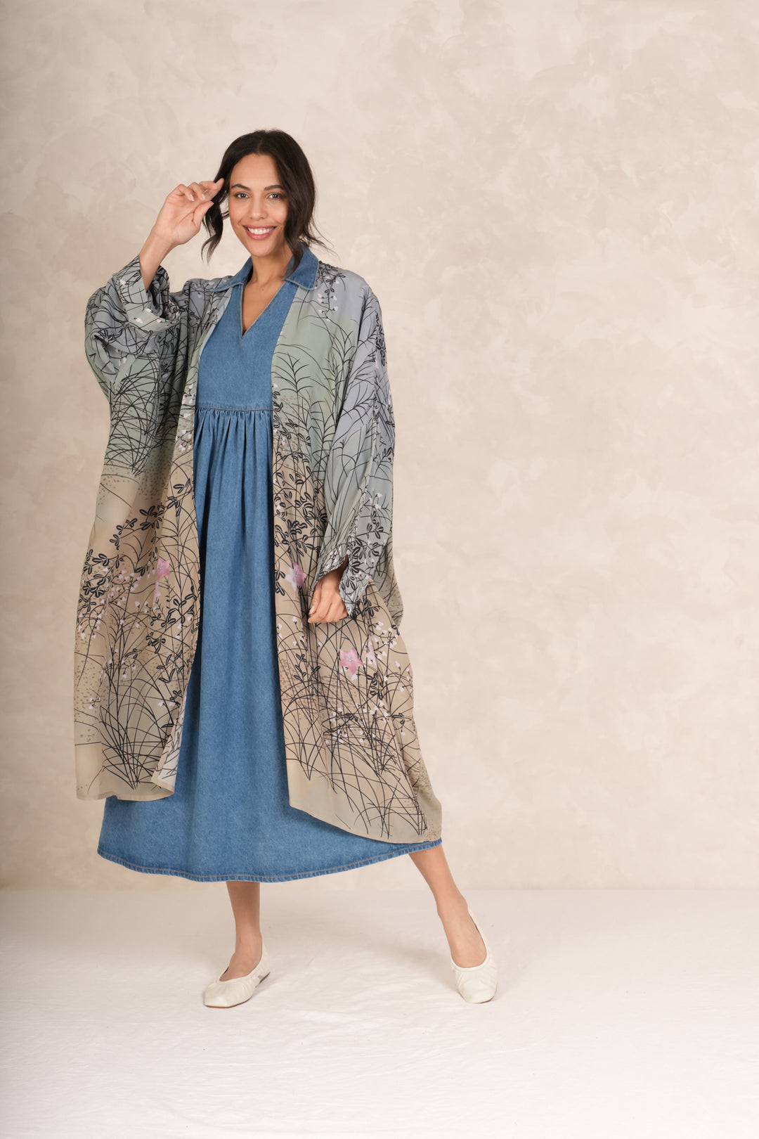 Dunes Grey Grande Kimono