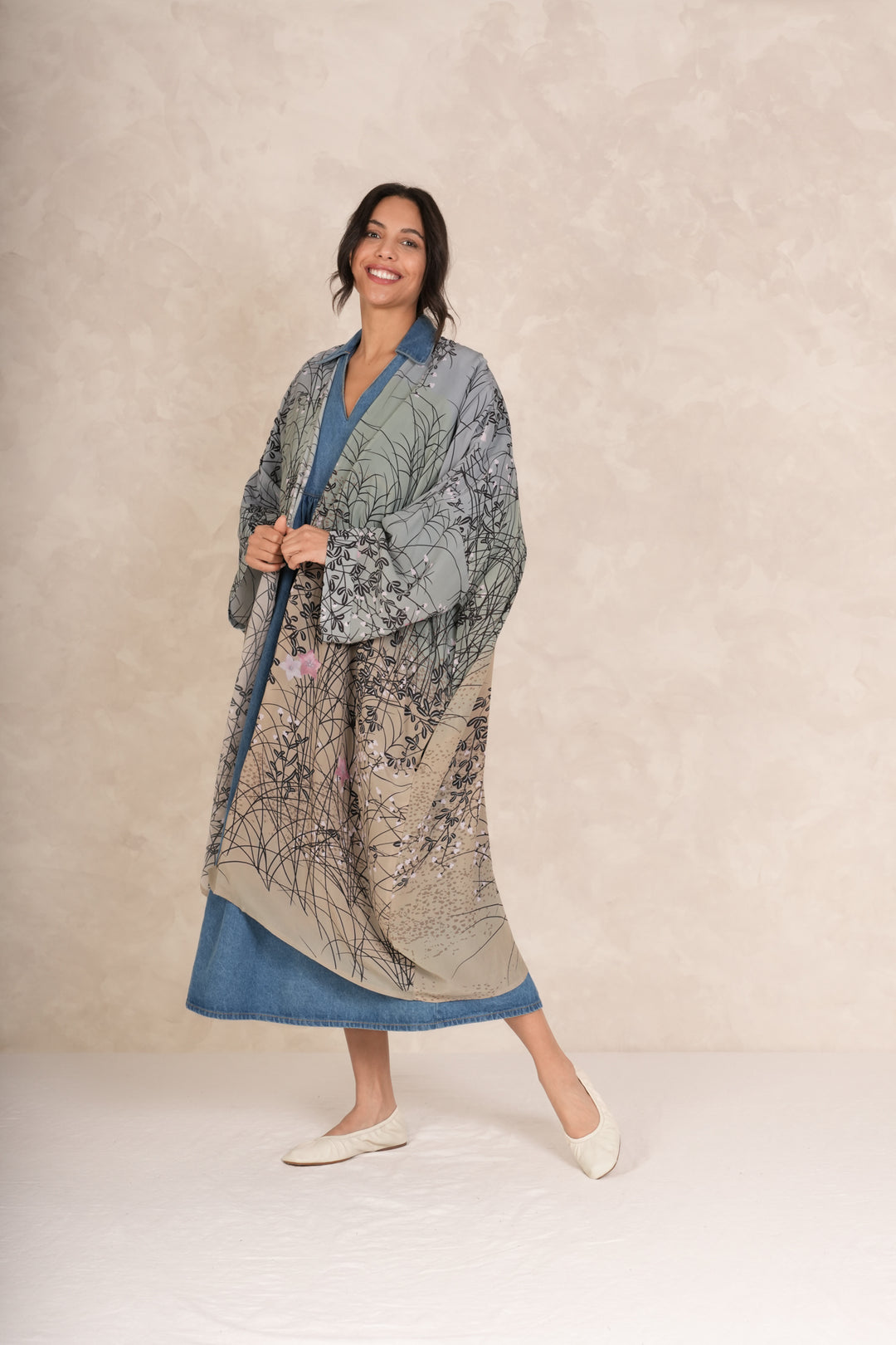 Dunes Grey Grande Kimono