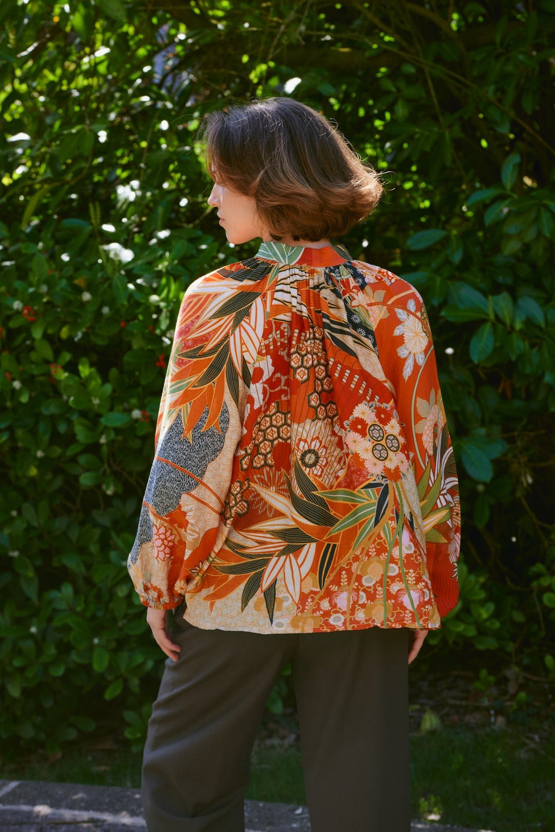 Fans Scarlet PussyBow Blouse - One Hundred Stars
