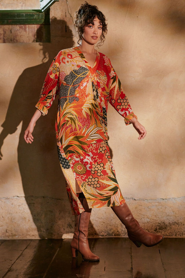 Fans Scarlet Midi Dress - One Hundred Stars