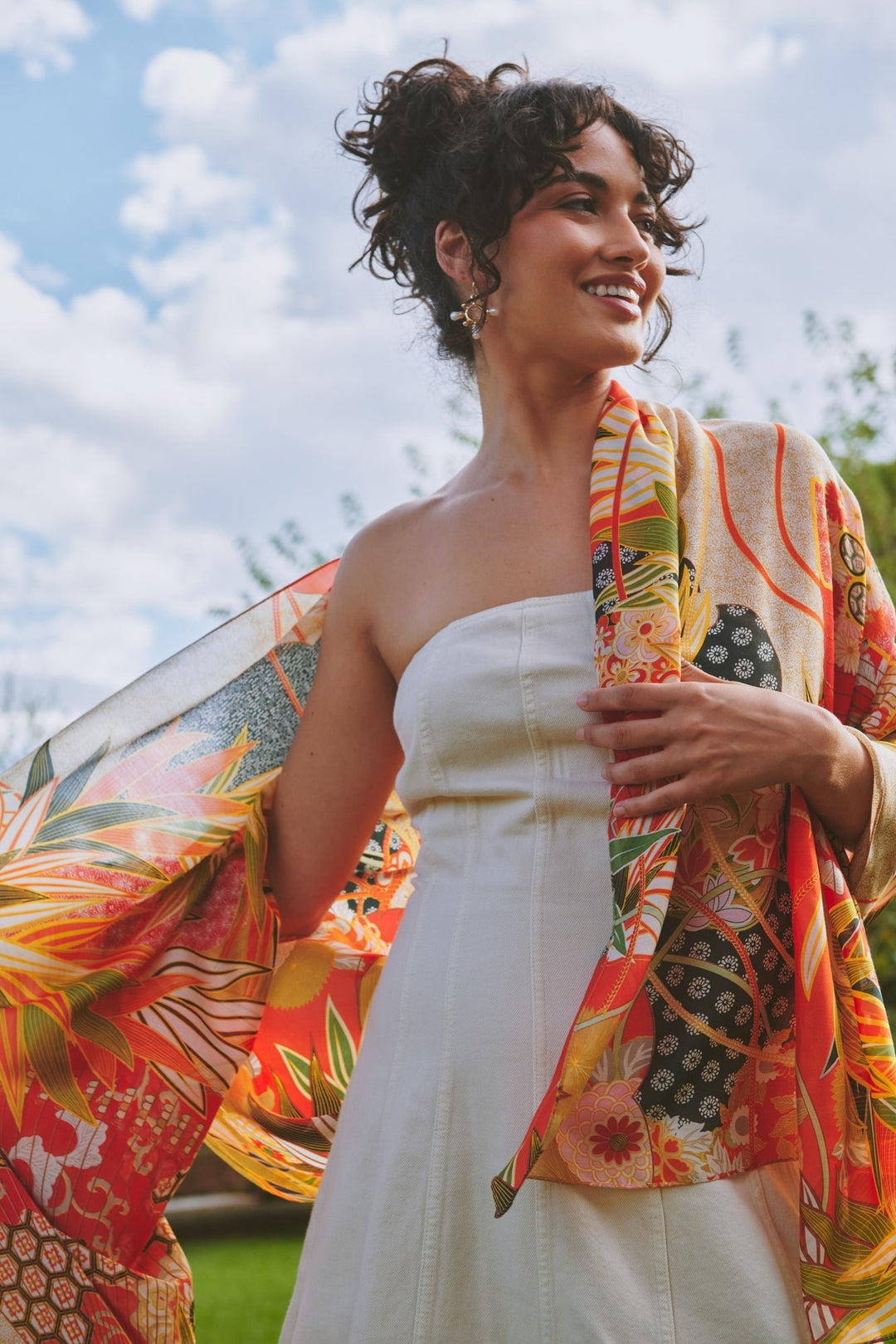 Fans Scarlet Scarf - One Hundred Stars