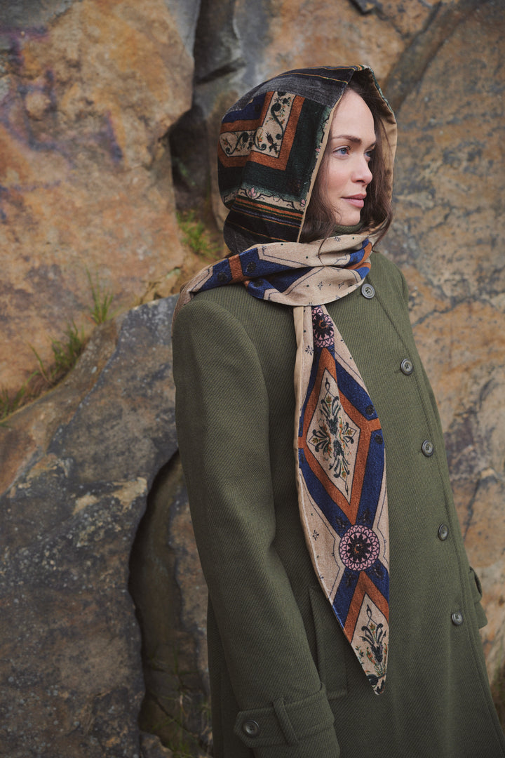 Fleur De Lys Sand Velvet Hood - One Hundred Stars
