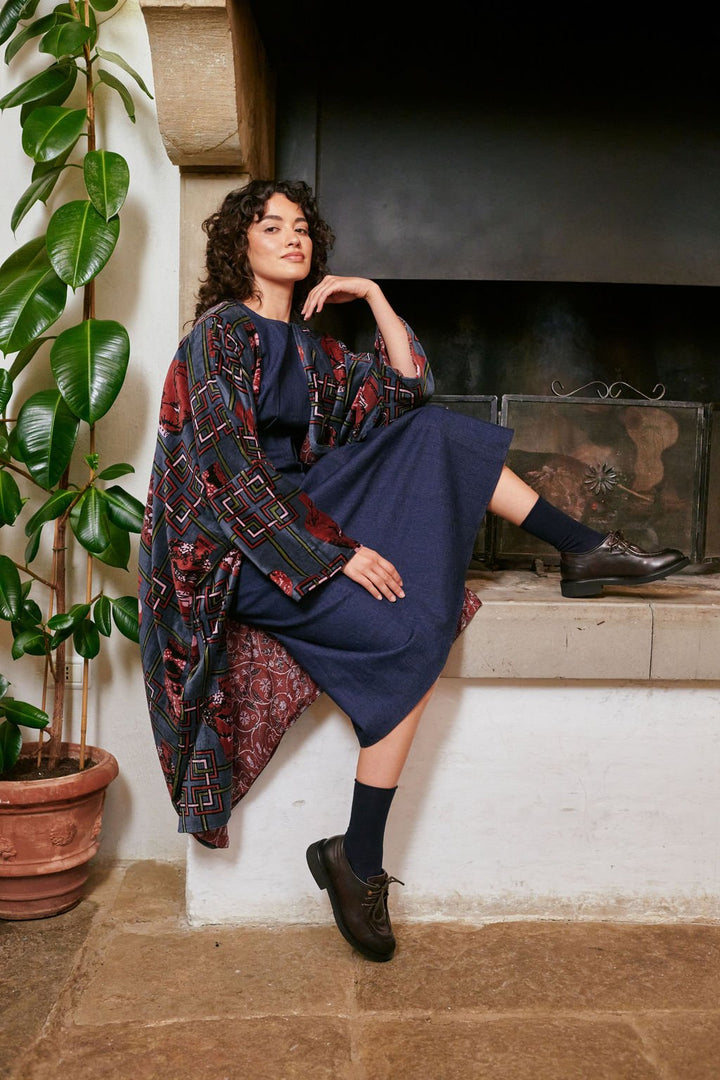 Ginger Jar Grey Velvet Grande Kimono - One Hundred Stars