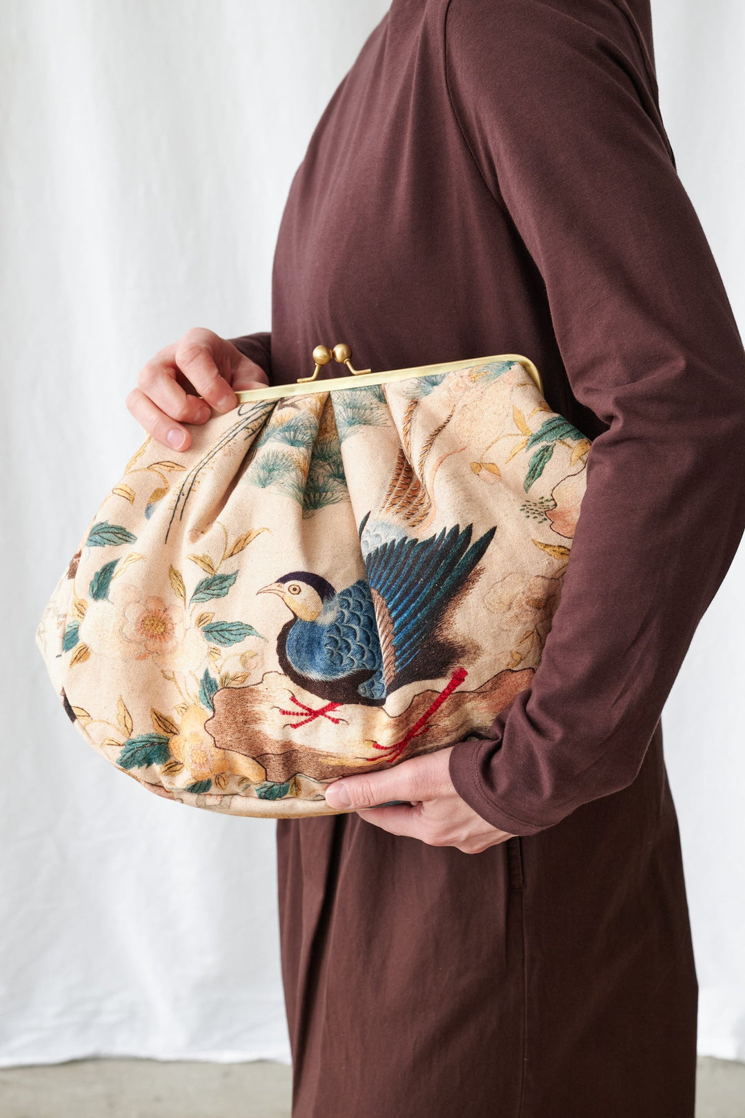 Hummingbird Nude Kiss Lock Clutch Bag - One Hundred Stars