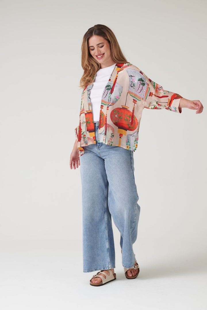 Lanterns Red Kimono - One Hundred Stars