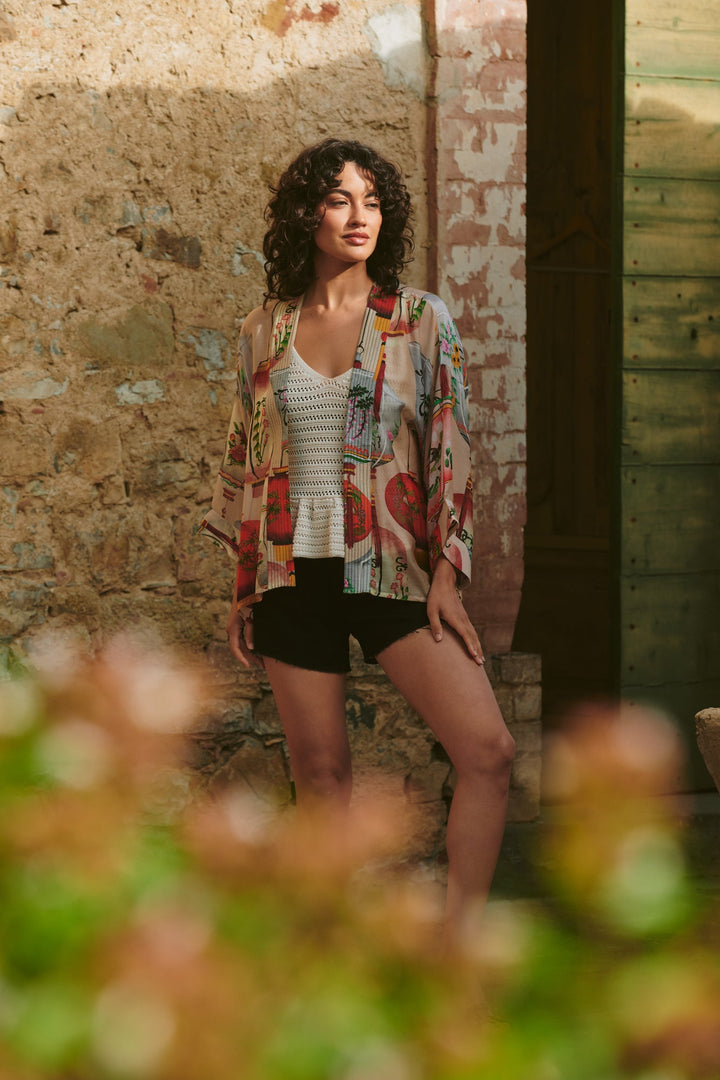 Lanterns Red Kimono - One Hundred Stars