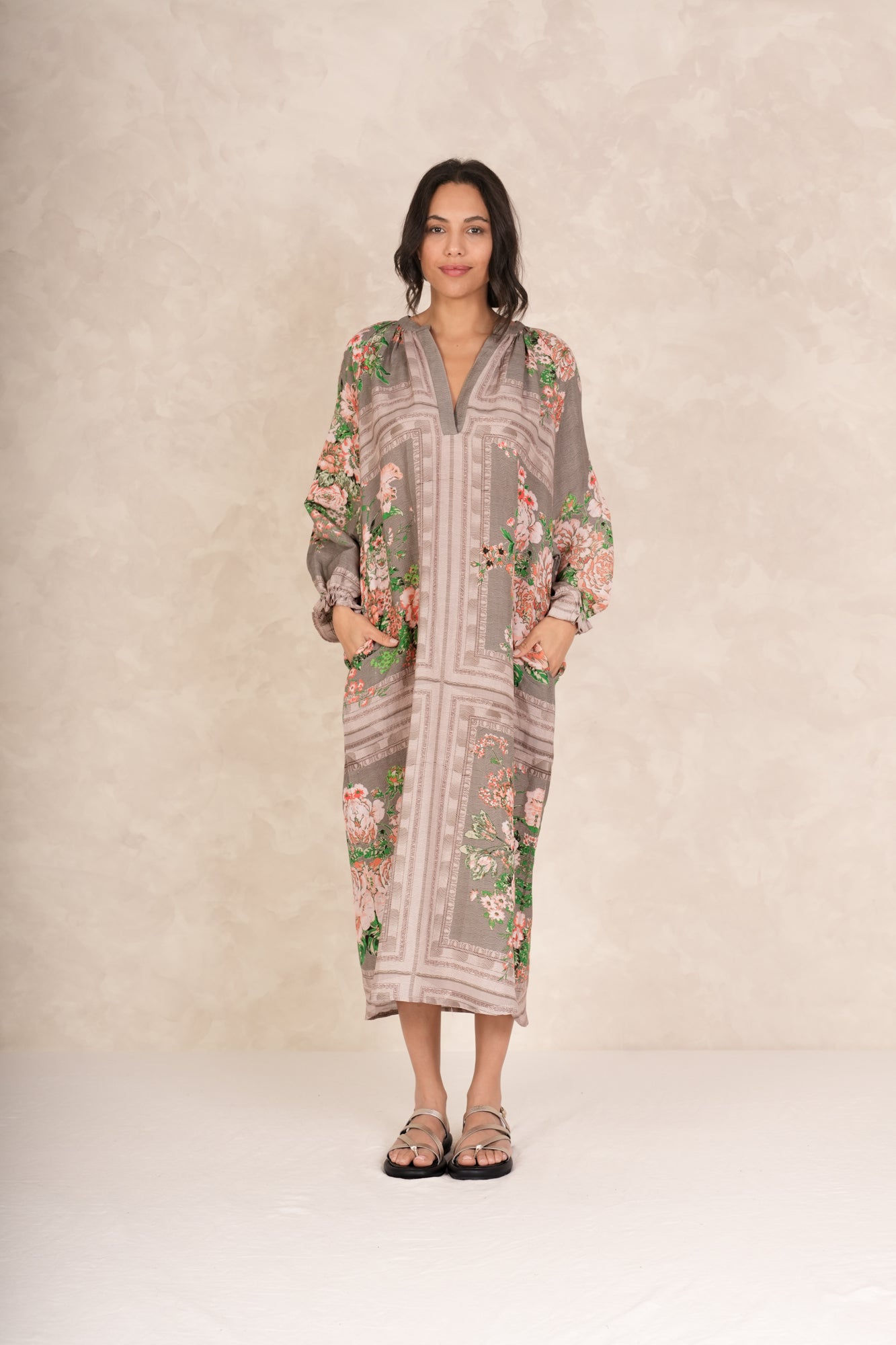 Dresses – One Hundred Stars