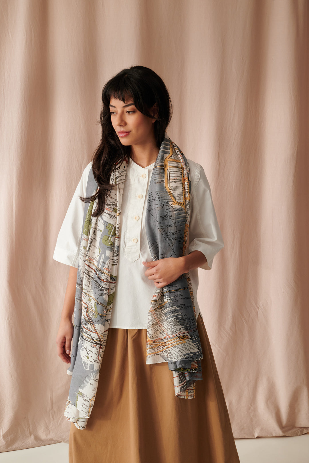 New York City Grey Map Scarf - One Hundred Stars
