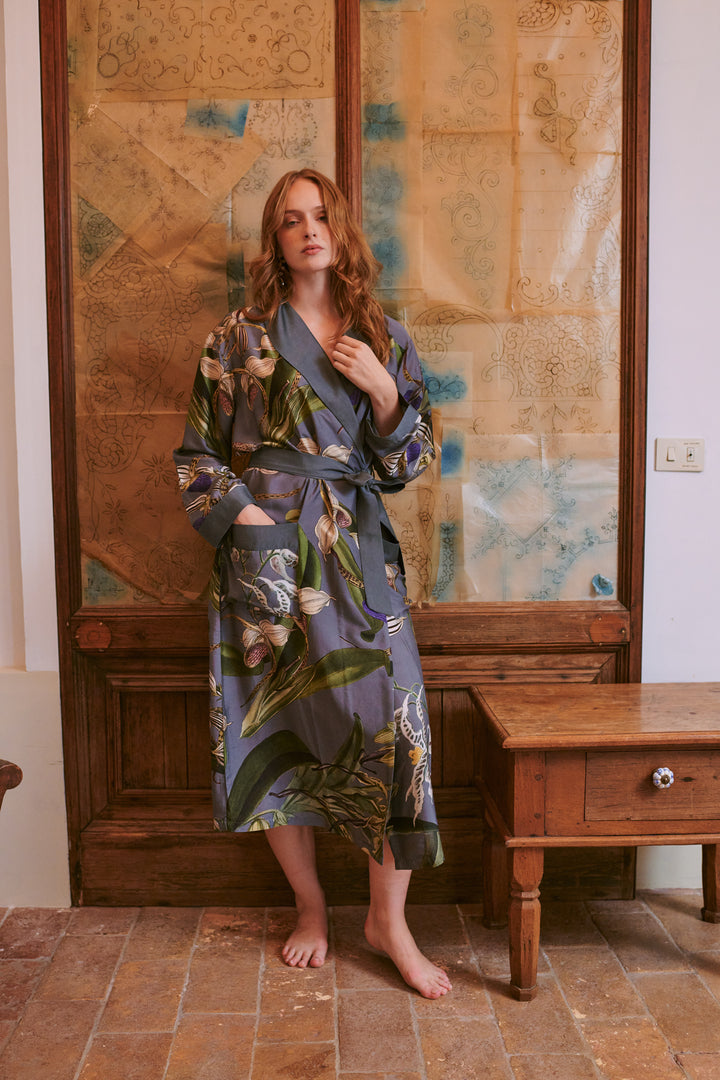 Orchid Grey Gown - One Hundred Stars