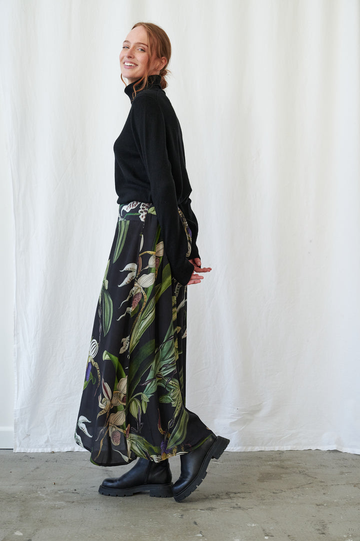 Orchid Black A-line Maxi Skirt - One Hundred Stars
