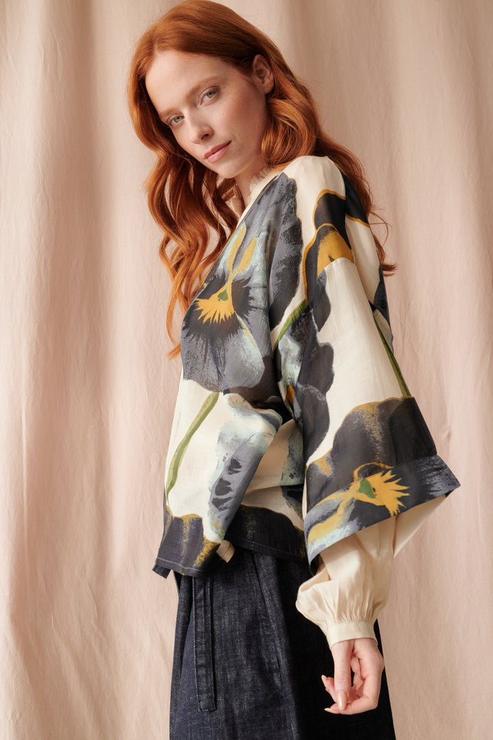 Pansy Kimono - One Hundred Stars
