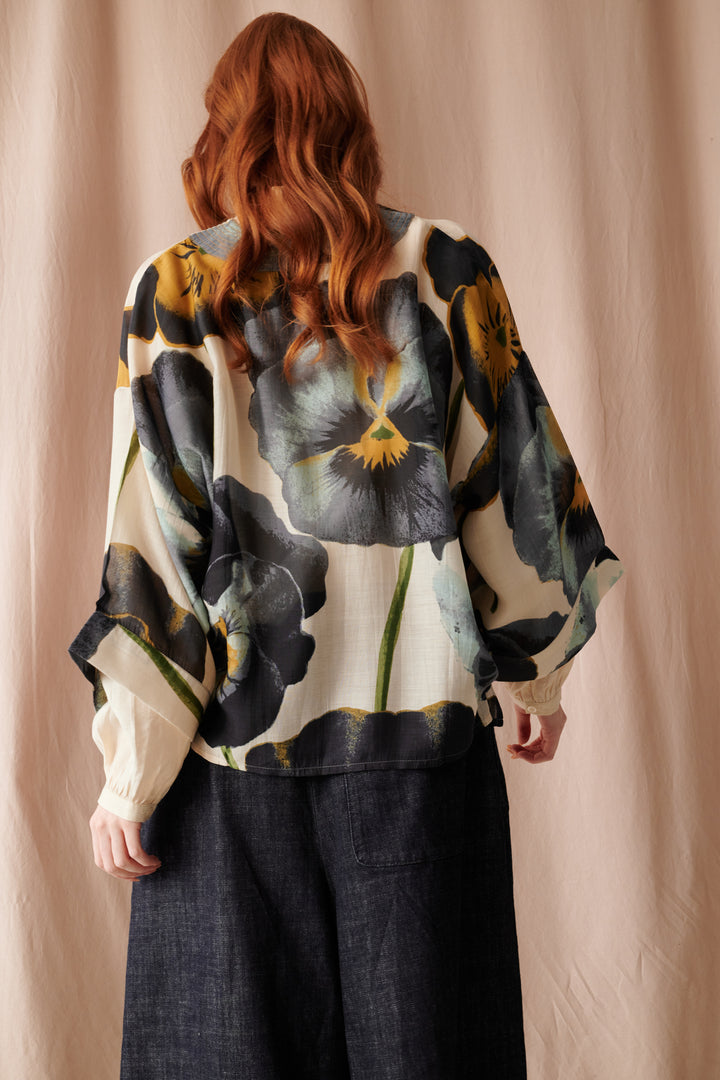Pansy Kimono - One Hundred Stars