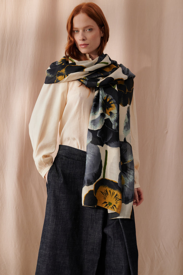 Pansy Scarf - One Hundred Stars