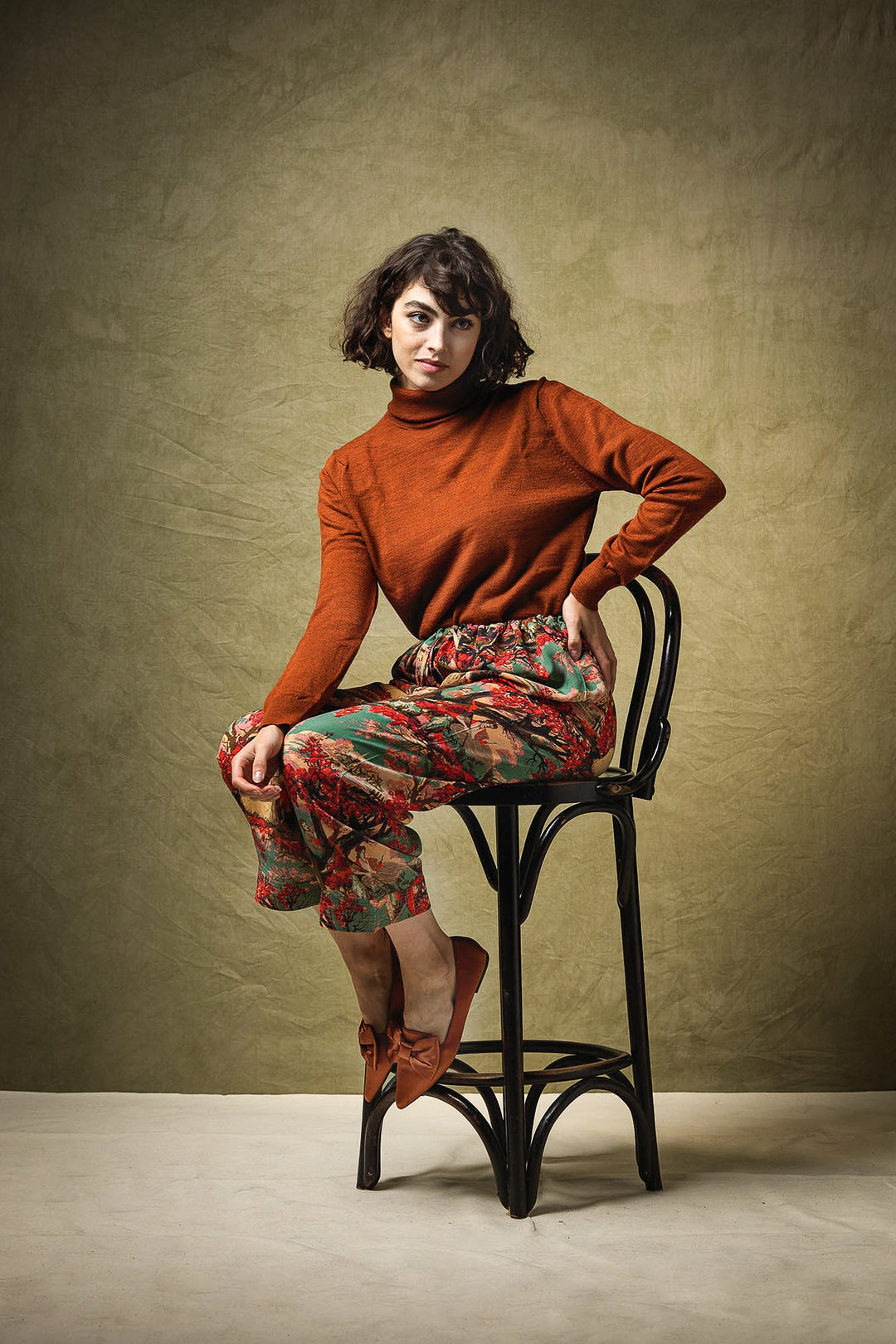 Country Toile Berry Crepe Pants