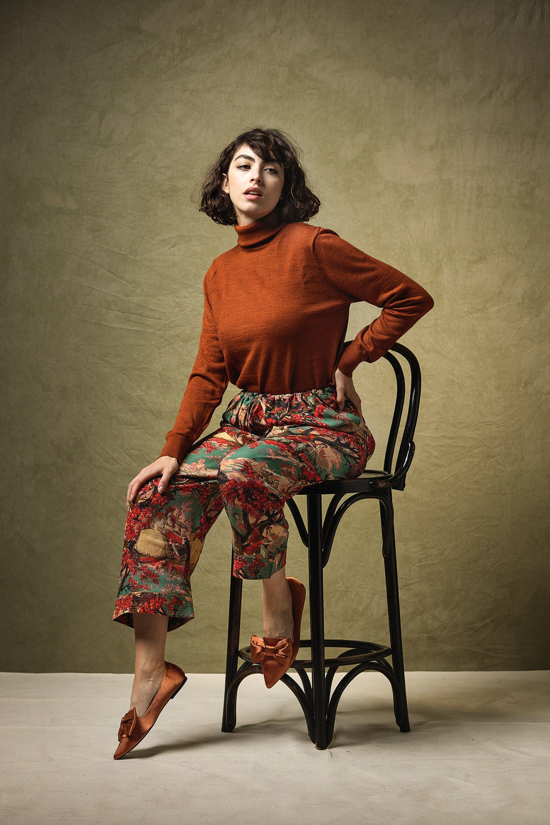Country Toile Berry Crepe Pants