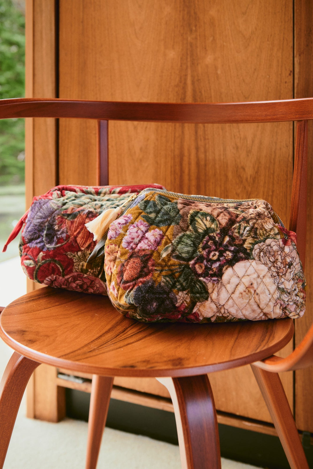 Primula Gold Velvet Pouch - One Hundred Stars