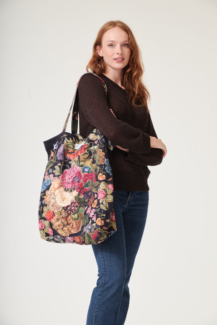 Primula Black Canvas Bag - One Hundred Stars