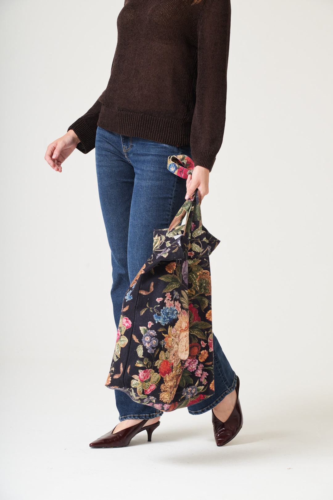 Primula Black Canvas Bag - One Hundred Stars