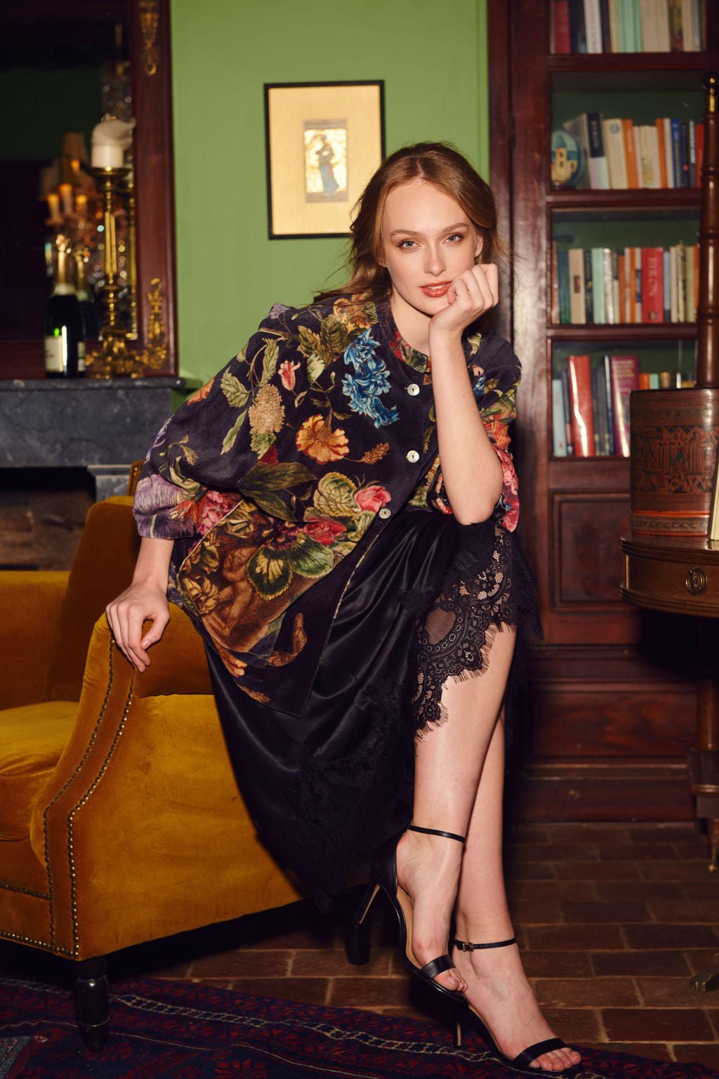 Primula Black Velvet Jacket - One Hundred Stars