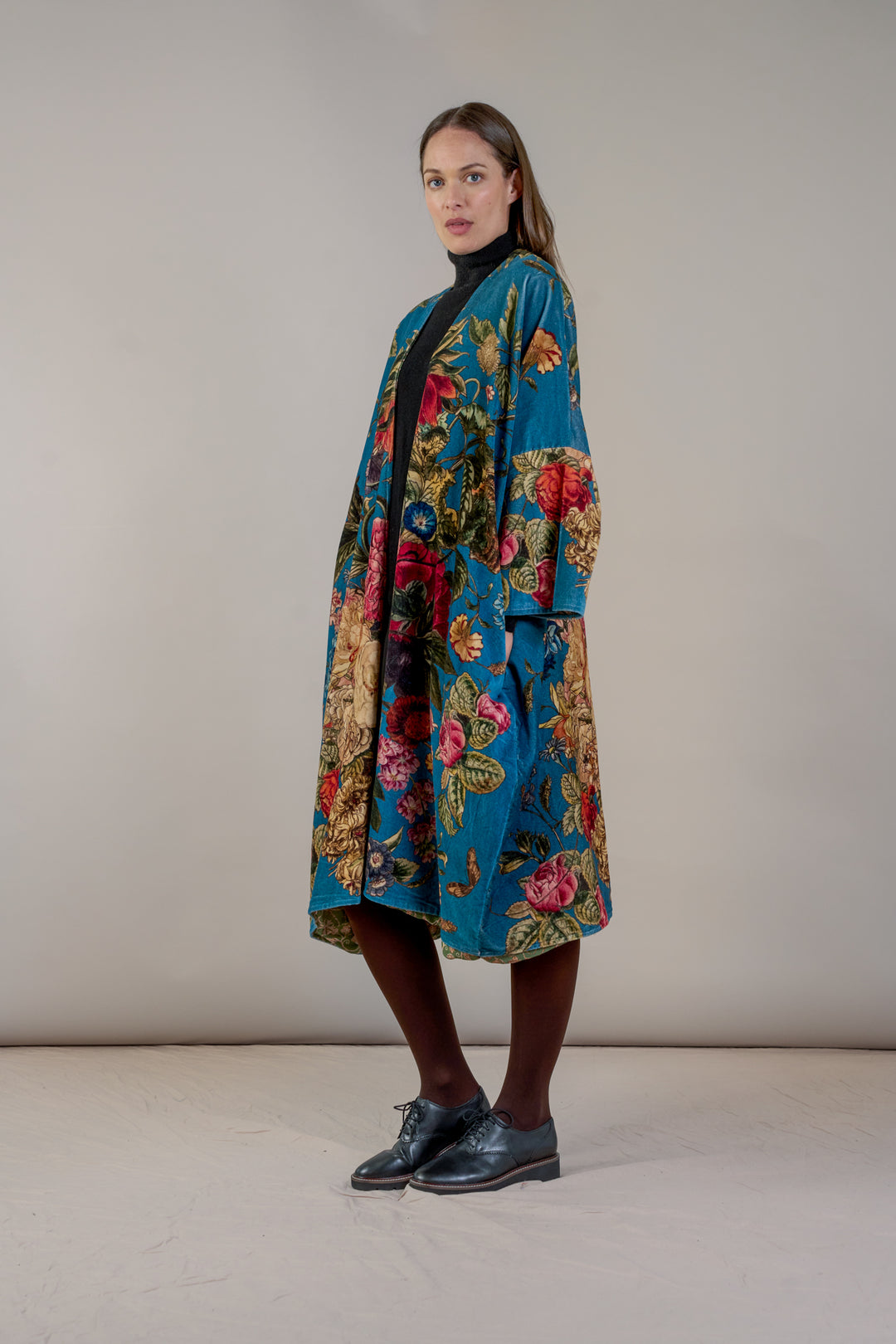 Primula Teal Velvet Grande Kimono - One Hundred Stars