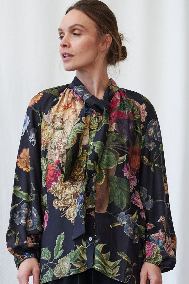 Primula Black PussyBow Blouse