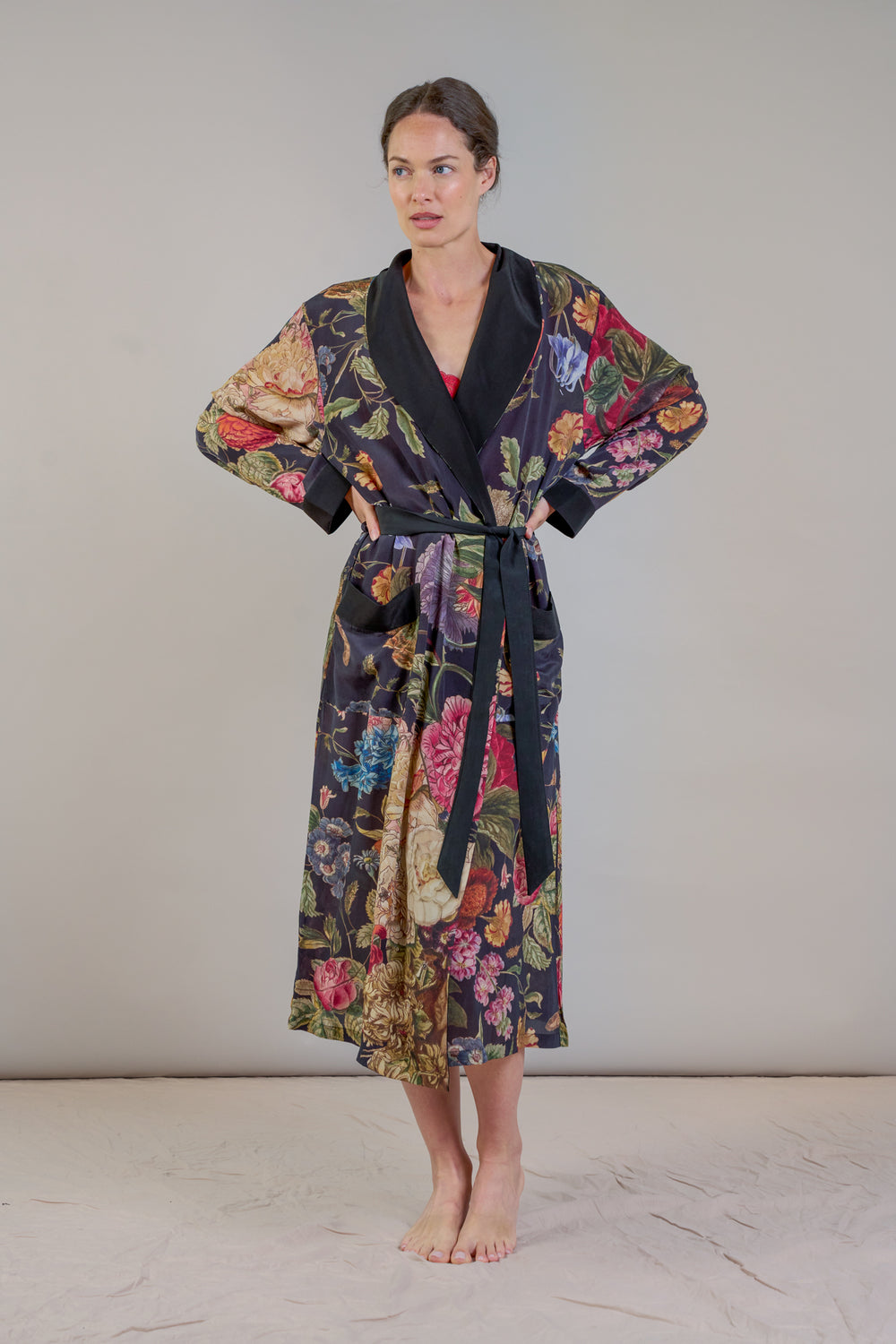 Primula Black Crepe Gown - One Hundred Stars