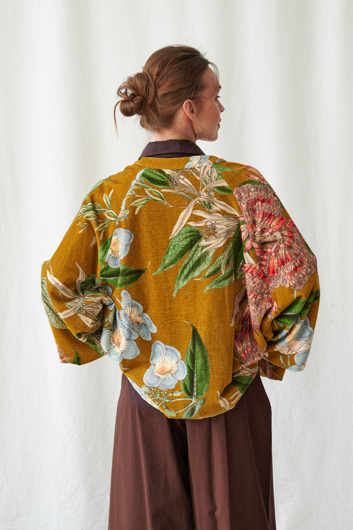 Rhodoleia Gold Velvet Jacket - One Hundred Stars