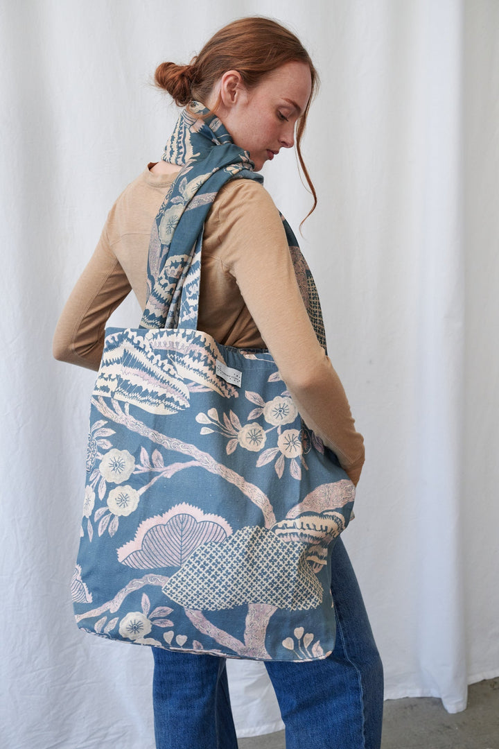 Rosa Blue Canvas Bag - One Hundred Stars