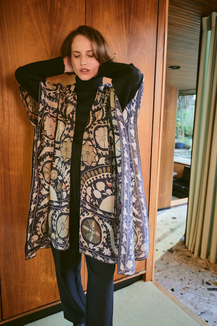 Susani Charcoal Wool Throwover