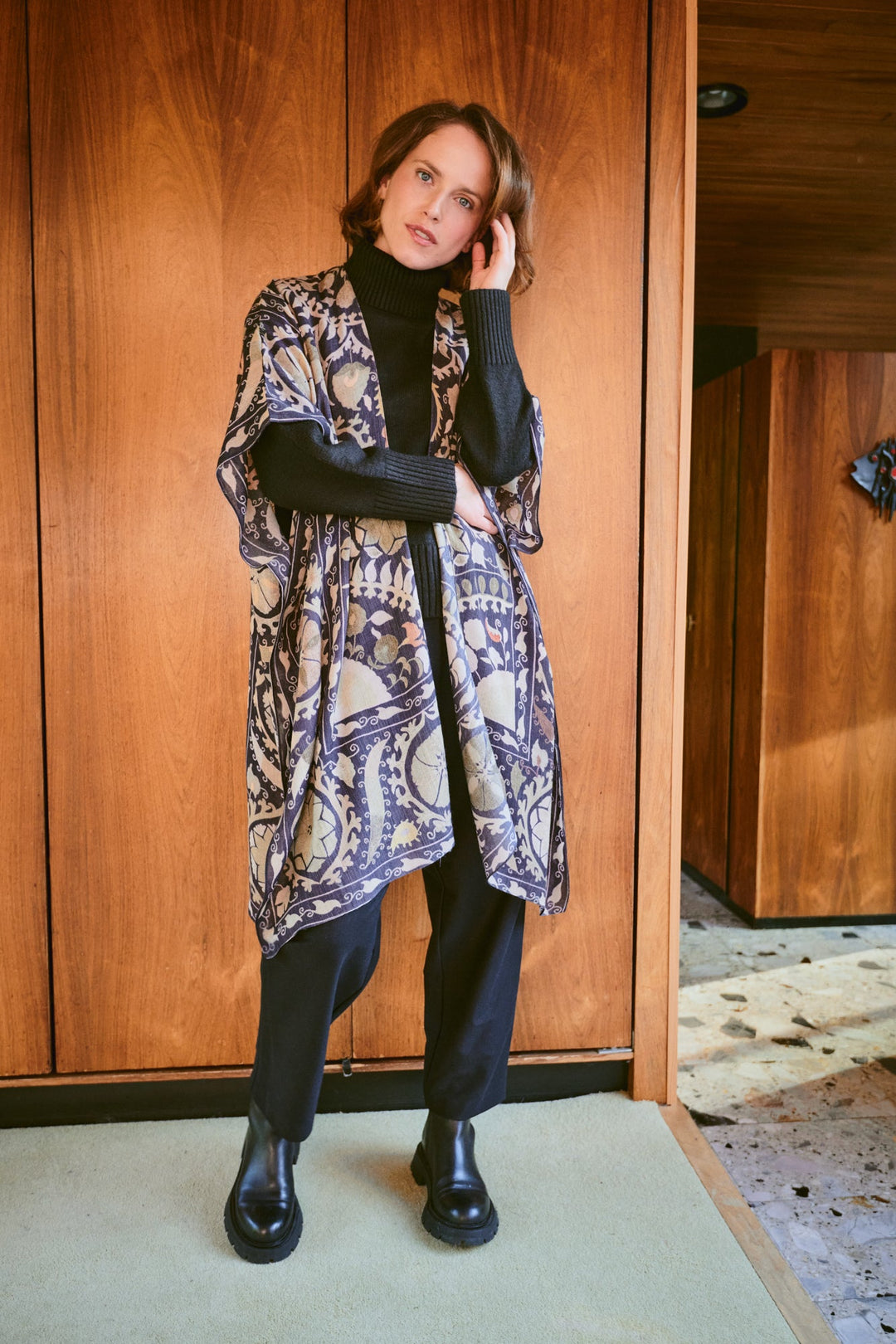 Susani Charcoal Wool Throwover