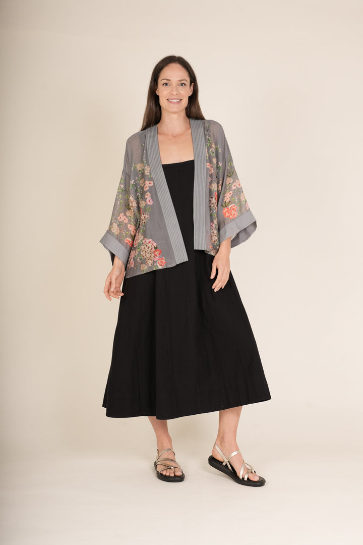 Trailing Blossom Grey Kimono - One Hundred Stars