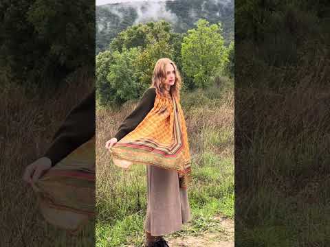 Amulet Gold Scarf