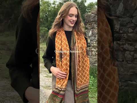 Amulet Gold Scarf