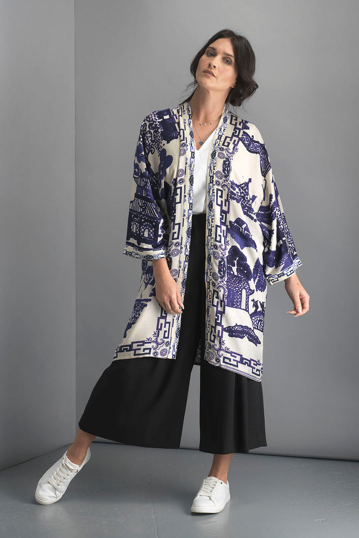 One Hundred Stars Giant Willow Blue Collar Kimono- This mid length kimono is made from our heavier grade fabric for excellent depth of colour and a more luxurious feel.