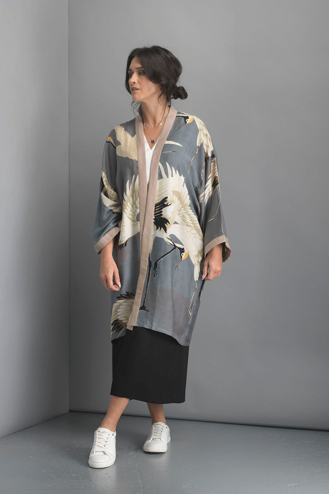 Stork Crane Slate Grey Collar Kimono - Storks and cranes have been a major art deco trend in both fashion and interiors