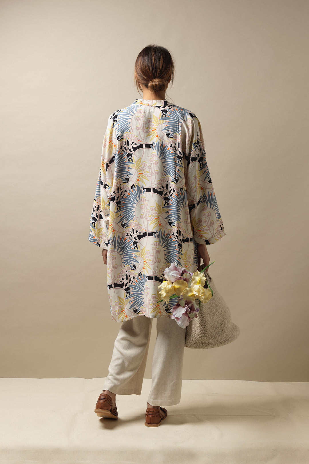 Deco Daisy Mauve Collar Kimono - One Hundred Stars