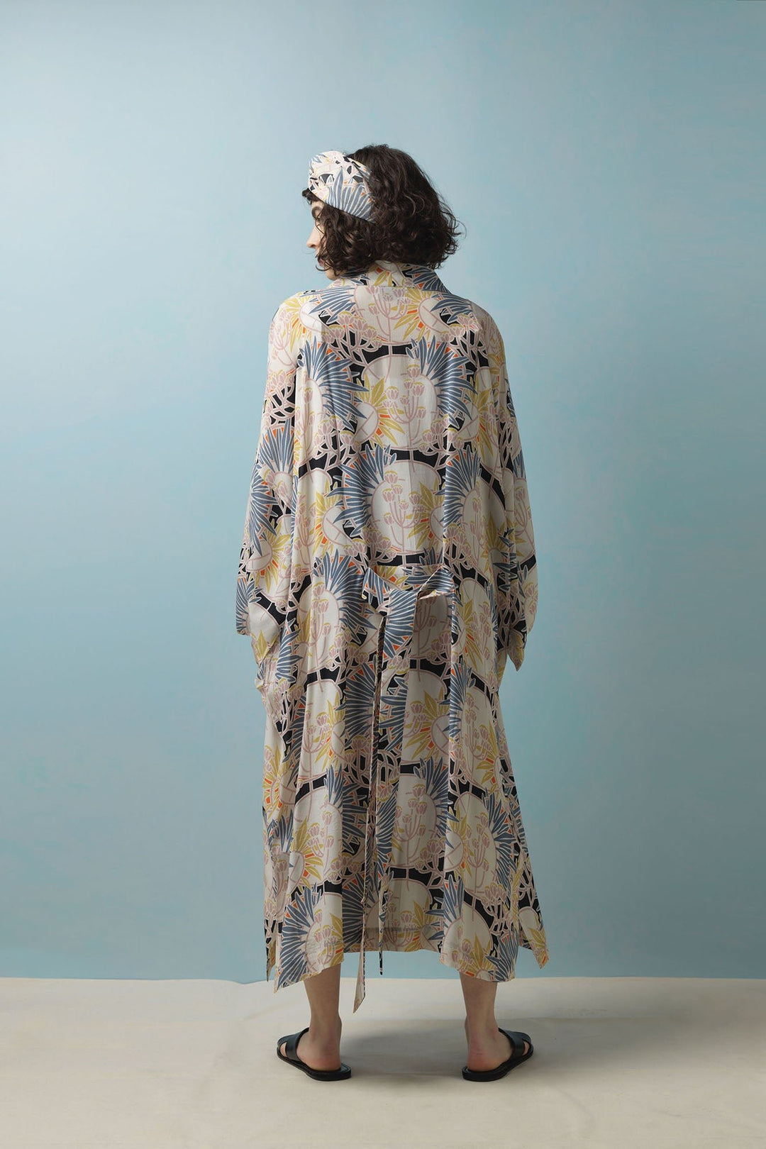 Deco Daisy Mauve Crepe Long Kimono - One Hundred Stars
