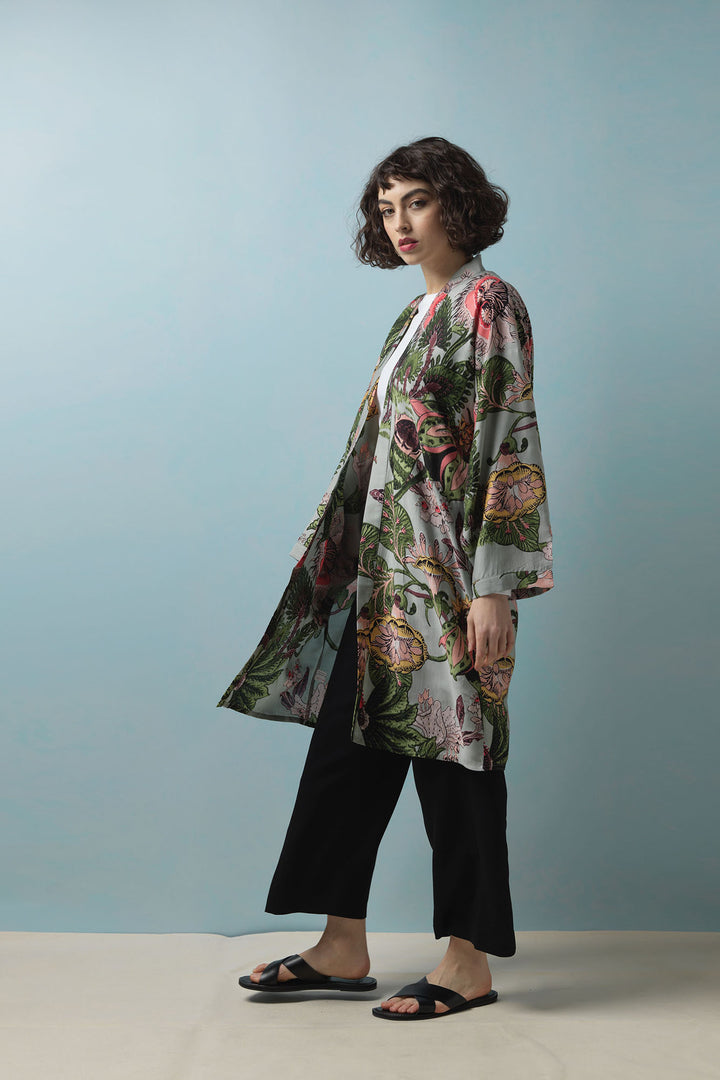 Eccentric Blooms Putty Collar Kimono