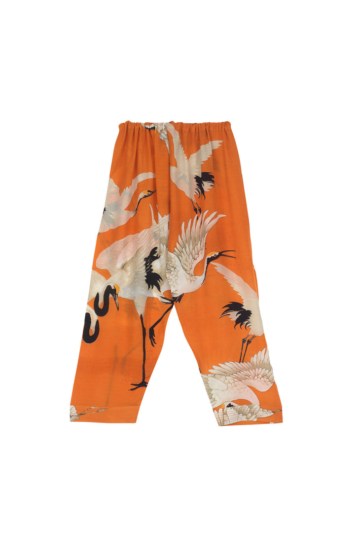 The One Hundred Stars Stork Crane Orange Crane Crepe Loungewear trousers come in one size which can comfortably fit up to a size 18 (height and hip dependent) as they come complete with an adjustable drawstring fastener.