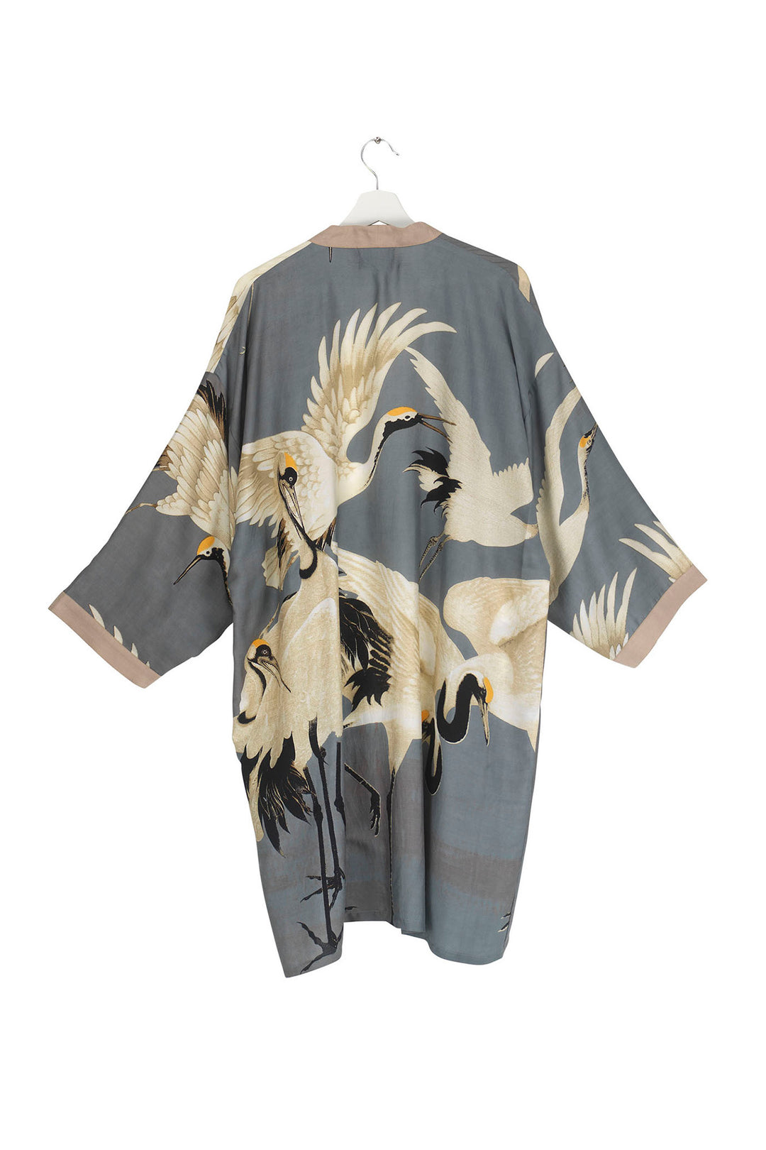 This One Hundred Stars Stork Crane Slate Grey Collar Kimono is perfect for adding over jeans or dressing up with your favourite going out look. 
